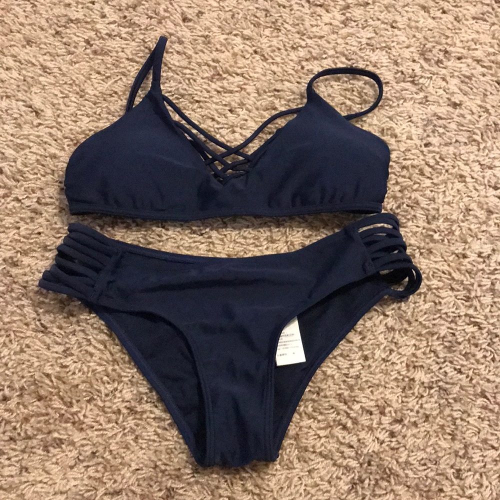 Hollister XS navy bikini, worn once